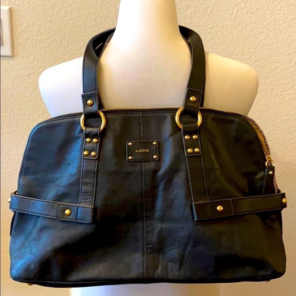 Lodi's leather tote